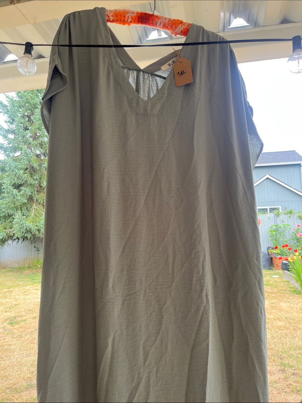 Sage Green flowy Maxi Dress